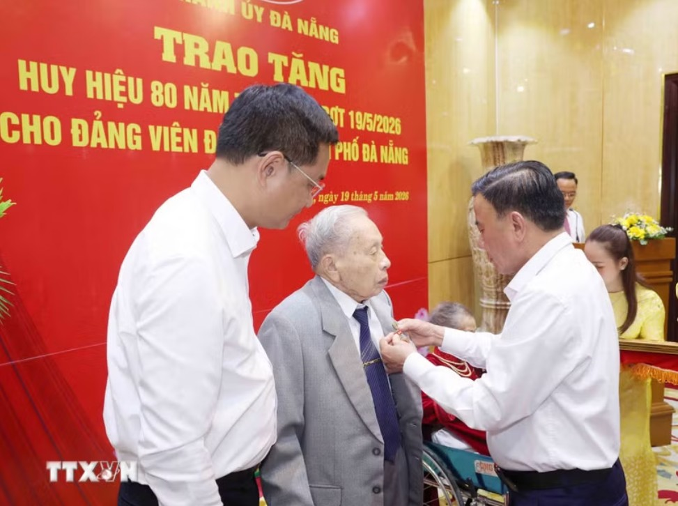 Không chỉ là phần thưởng